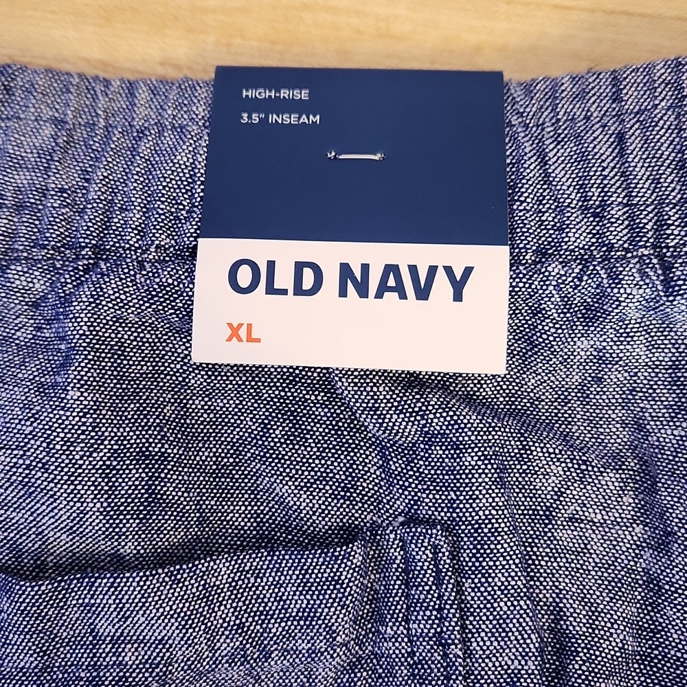 (3) Bundle 2 Tops XXL and 1 High Rise Short XL, - Picture 14 of 16
